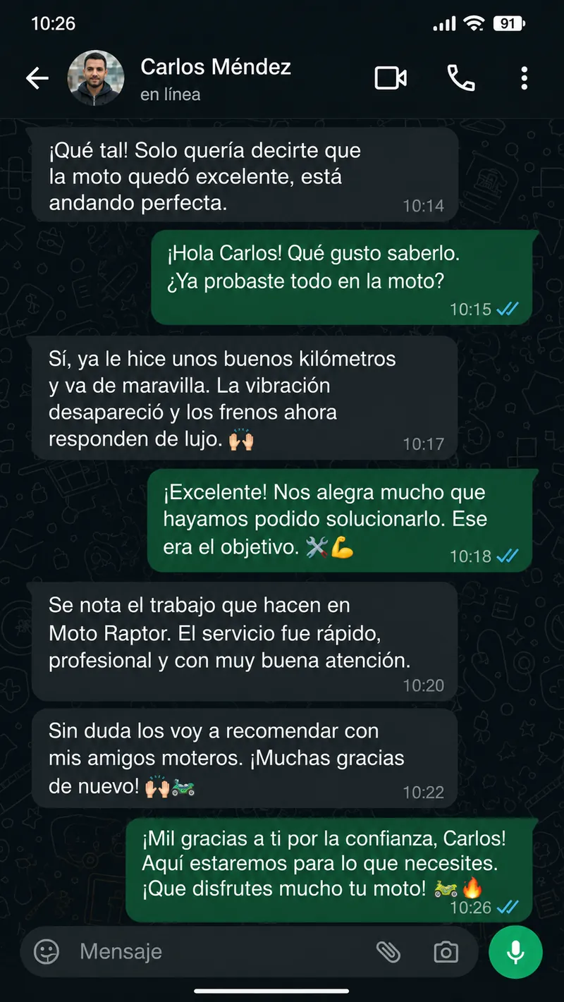 Conversación de WhatsApp con Carlos Méndez, cliente de Moto Raptor